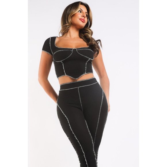 Women Ribbed Tops & Legging Set With Reverse Overlock Stitch Detail Short Sleeve - Picture 4 of 11